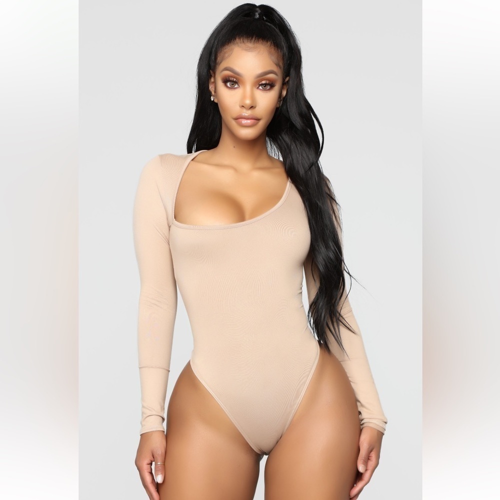 Fashion Nova Asymmetrical bodysuit size M